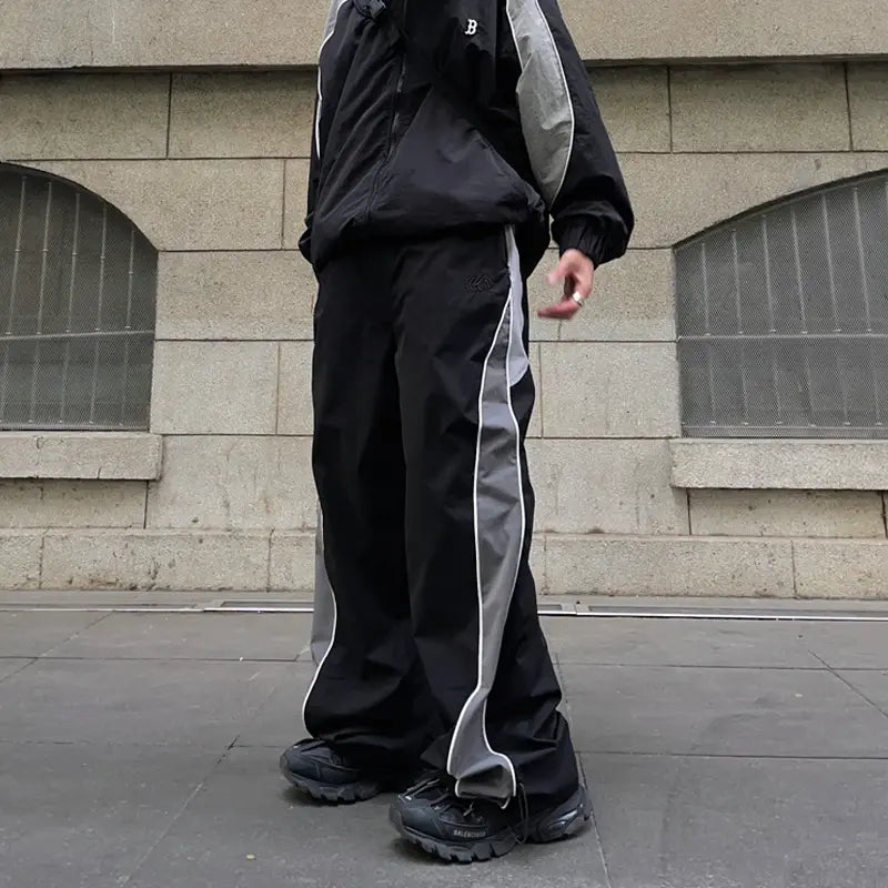 Y2K Cargo Pant Ensemble